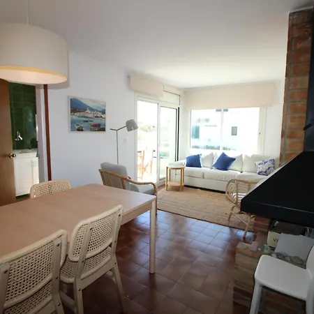 Apartment Mistral - Acogedor, Luminoso Y De Ambiente Moderno Con Terraza Vista Mar. - Es-228-143 *
