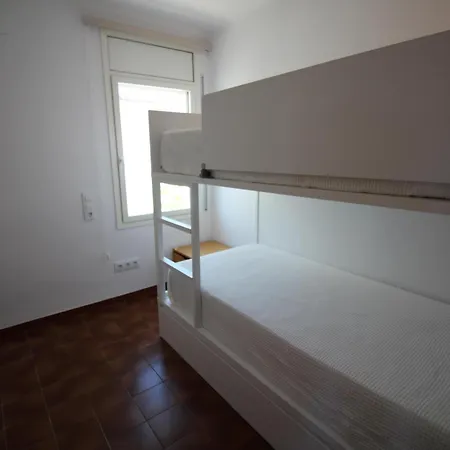 Mistral - Acogedor, Luminoso Y De Ambiente Moderno Con Terraza Vista Mar. - Es-228-143 *